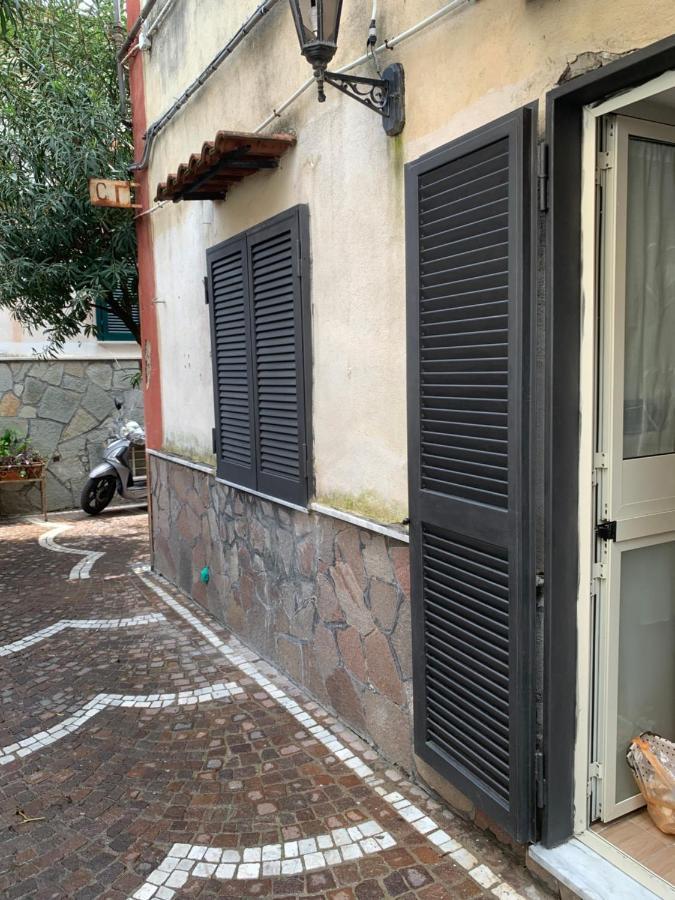La Casetta Di Carme Neapel Exterior foto